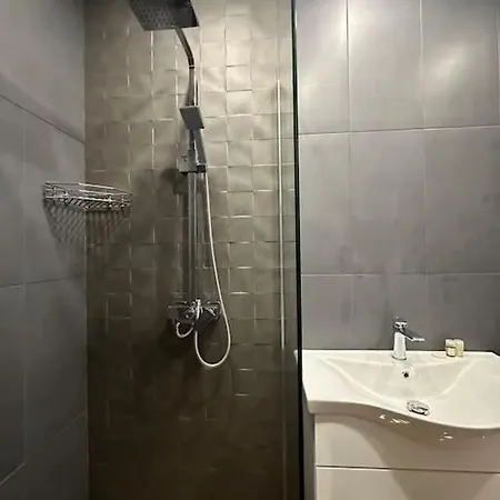 דירה Lux Delux With Jacuzzi סופיה